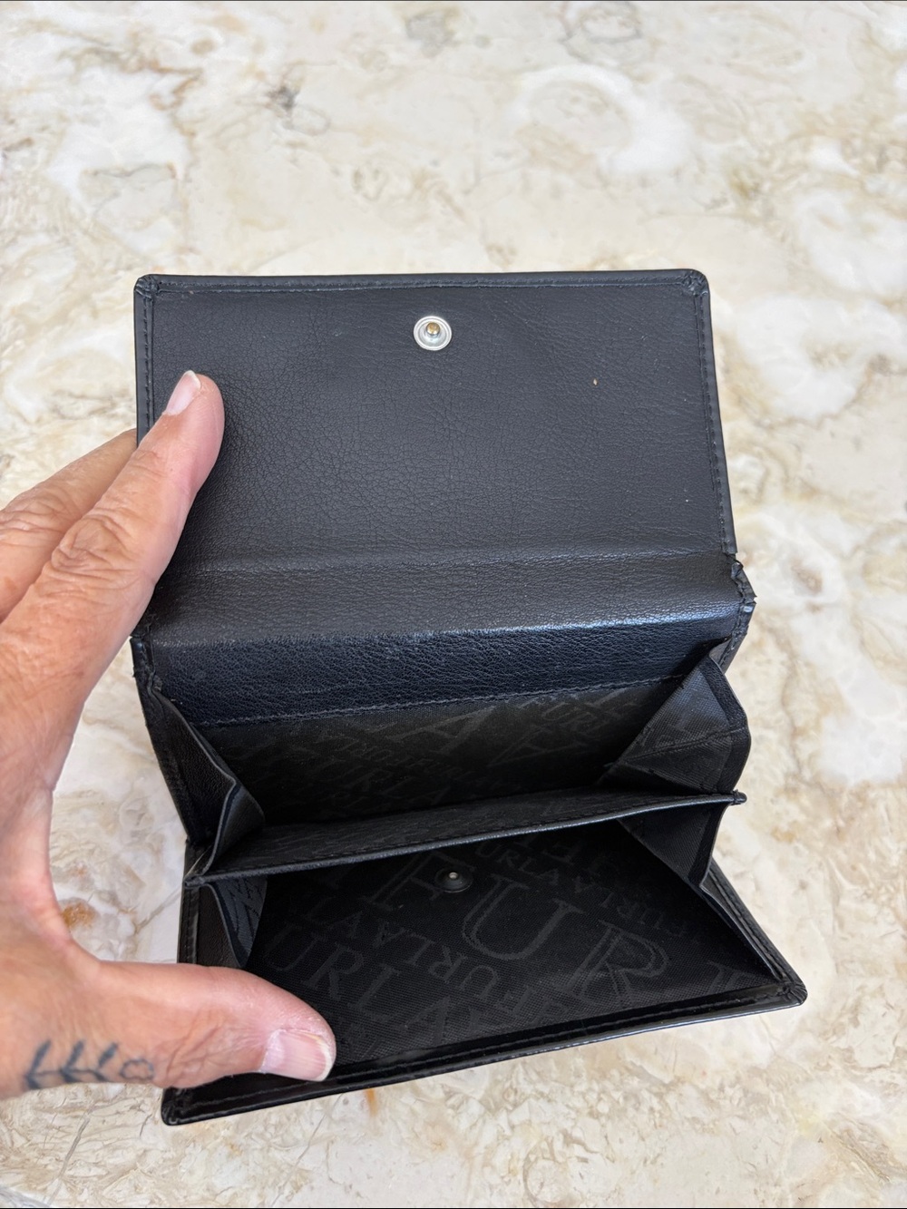 Furla Black Leather Bifold Wallet Silver Logo Made in Italy - Picture 3 of 15
